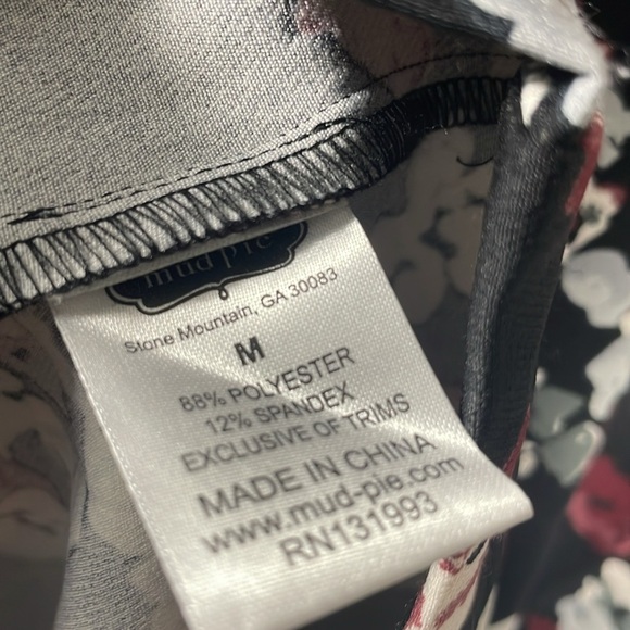 Mud Pie Black Floral Dress bell sleeves - Picture 5 of 5